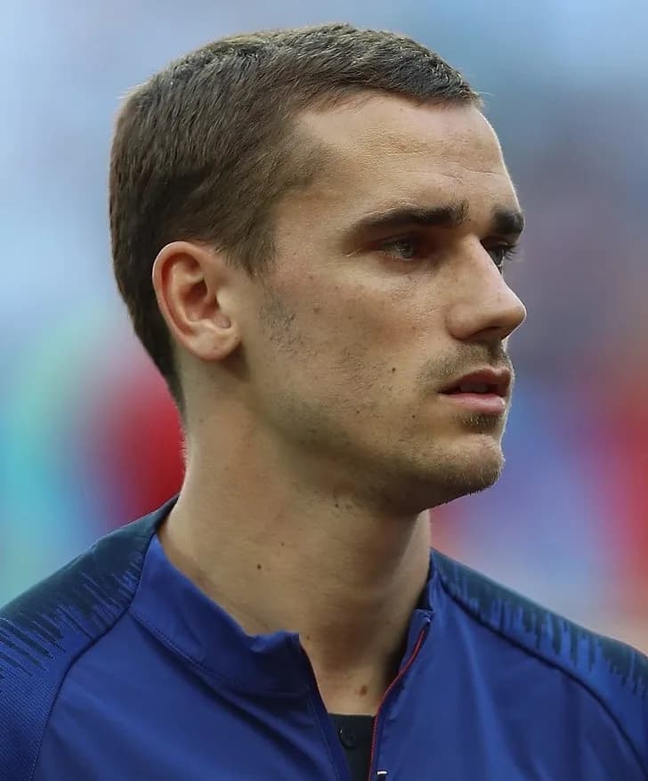 Antoine Griezmann : un pilier du football français entre Atlético de Madrid et FC Barcelone