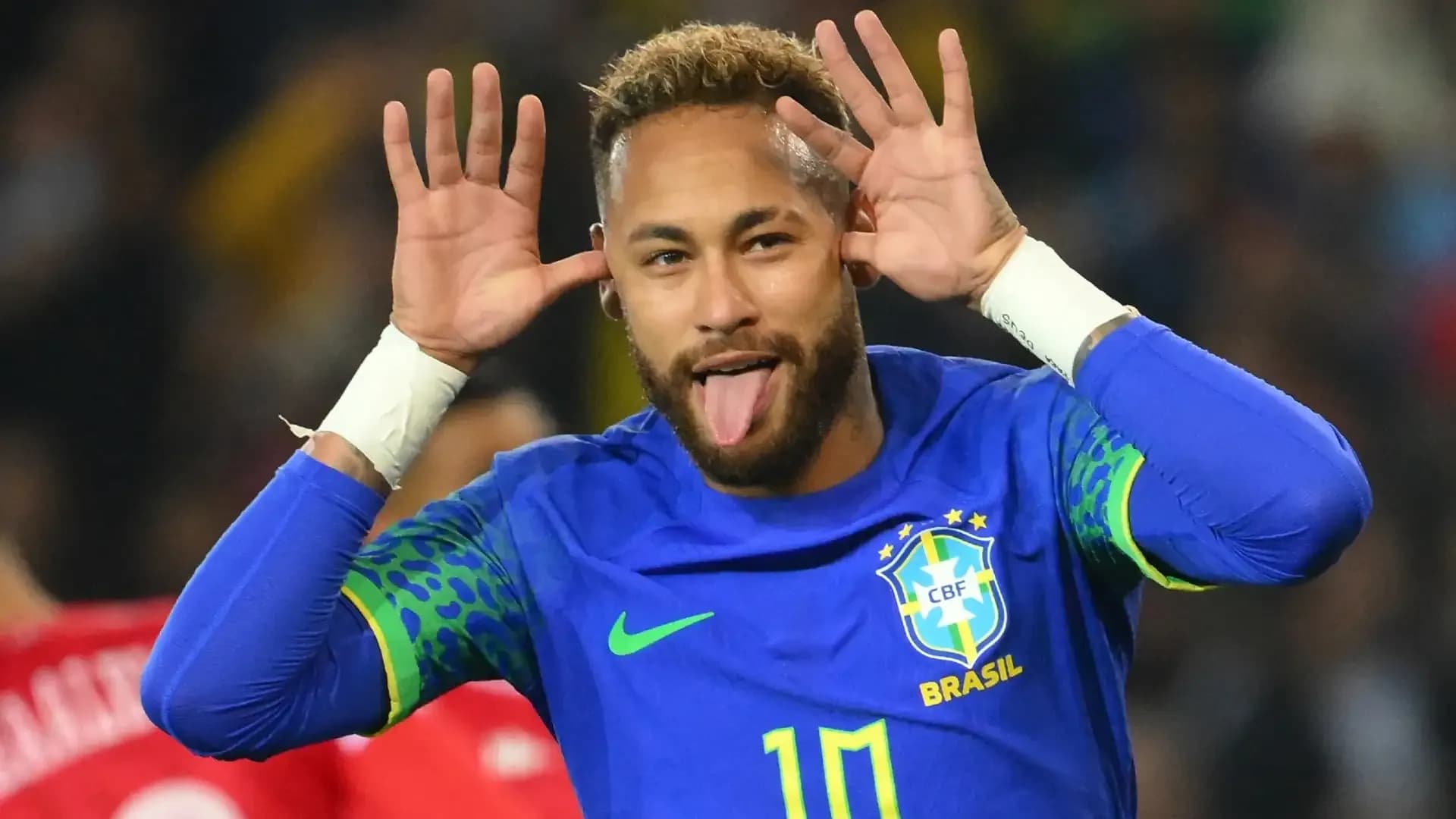 Neymar, une icône du football mondial qui quitte le PSG après six ans forts en émotions
