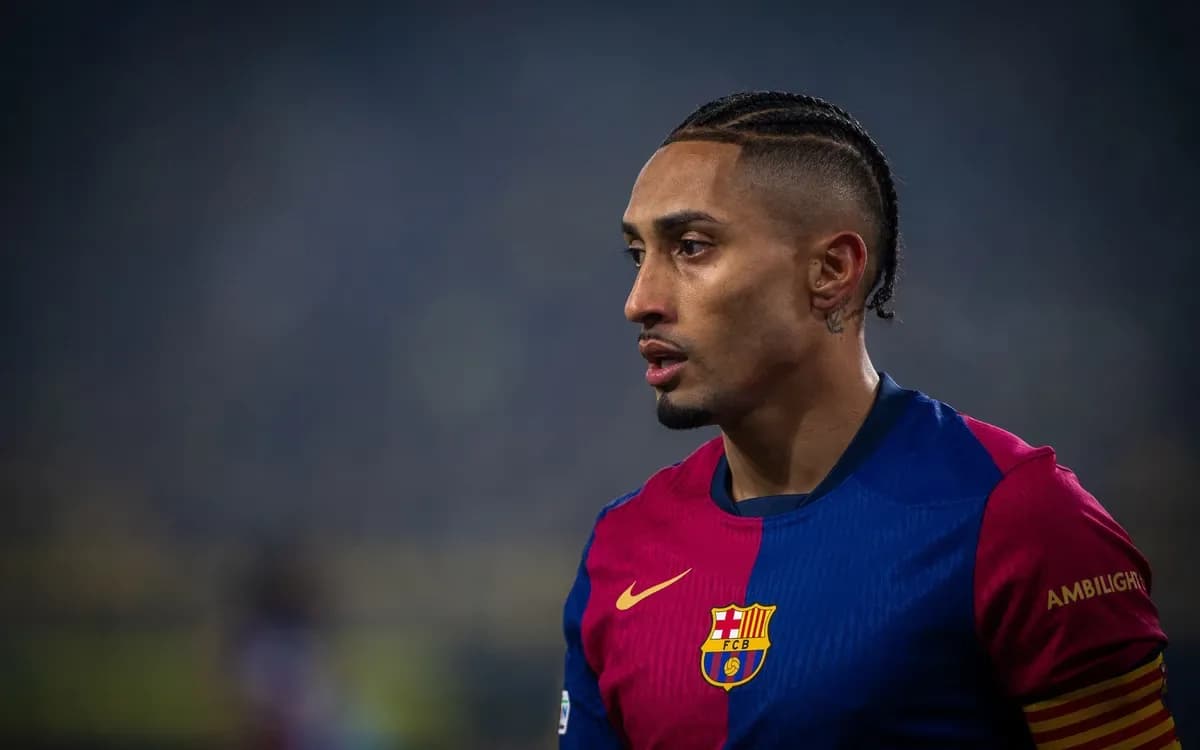 Raphinha sous la menace d’une lourde sanction après ses critiques sur l’arbitrage UEFA